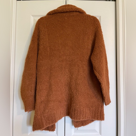 Aritzia Wilfred Fuzzy Cardigan - Picture 2 of 5
